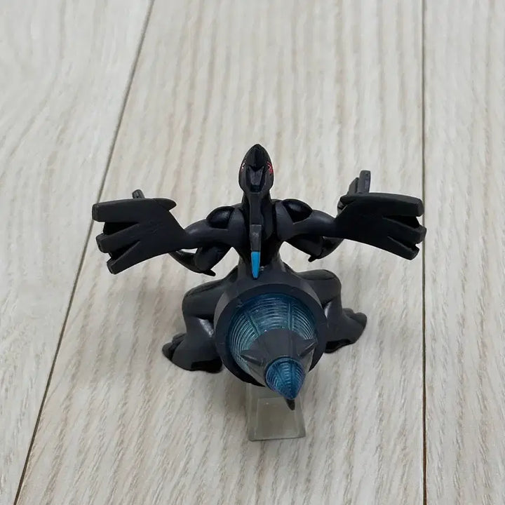 [SOLD OUT] 포켓몬 입체도감 블랙 화이트 큐레무 제크로무 레시라무 4종 피규어