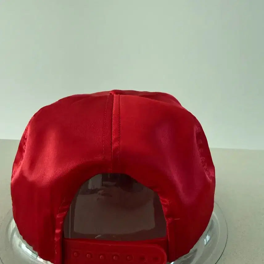 [BUNJANG] Paraboloide Satin Logo Cap Red / 파라볼로이드 사틴 로고 캡 레드