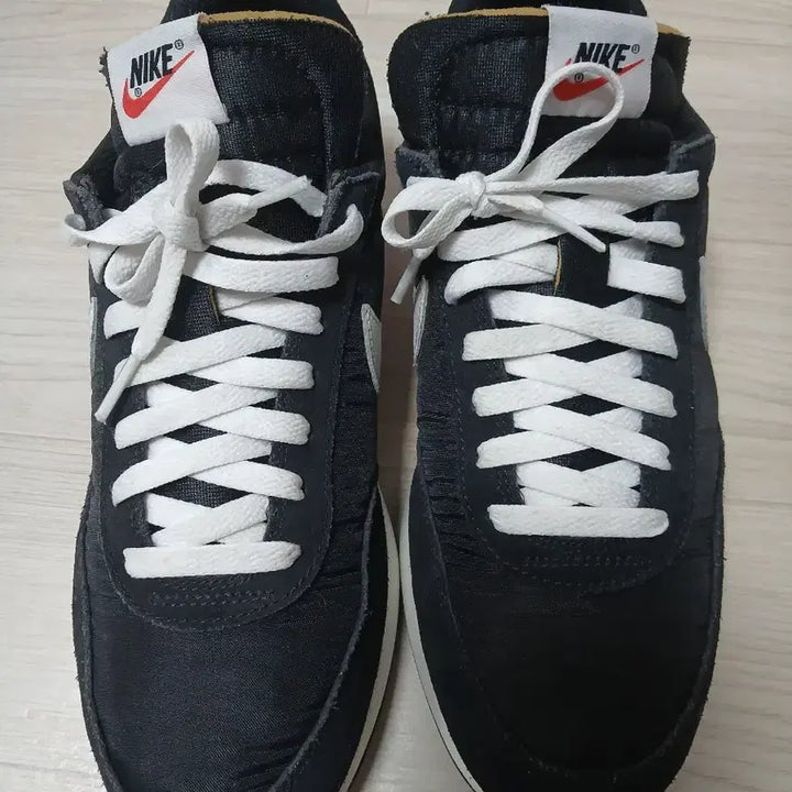 [BUNJANG] Nike Air Tailwind 79 Black/White Sneakers / 나이키 에어 테일윈드 79 블랙/화이트