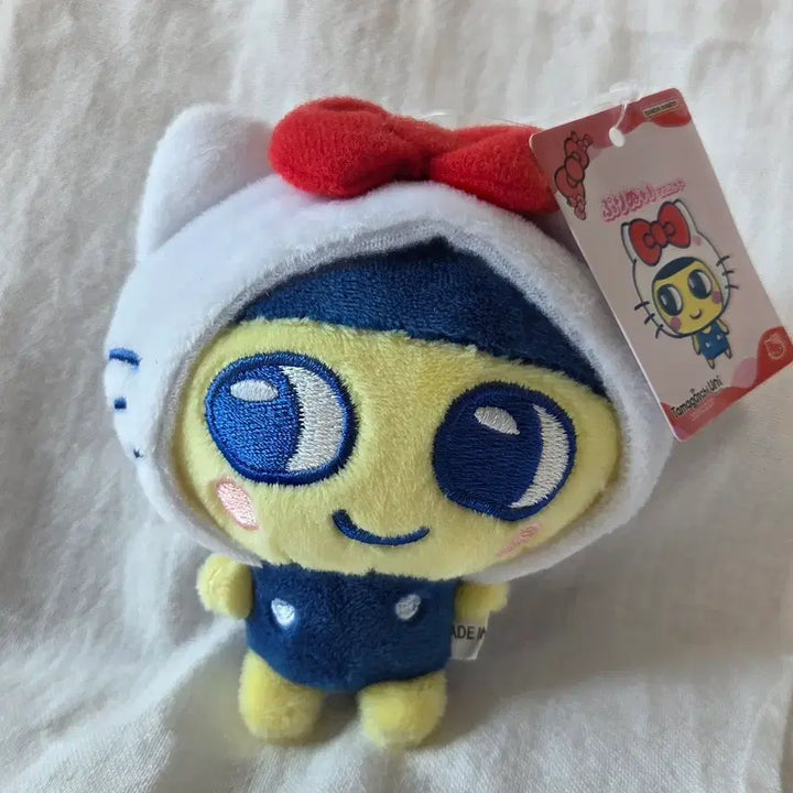 [BUNJANG] Tamagotchi Uni Hello Kitty Collaboration Doll Keyring / 타마고치 Uni 헬로키티 콜라보 인형 키링