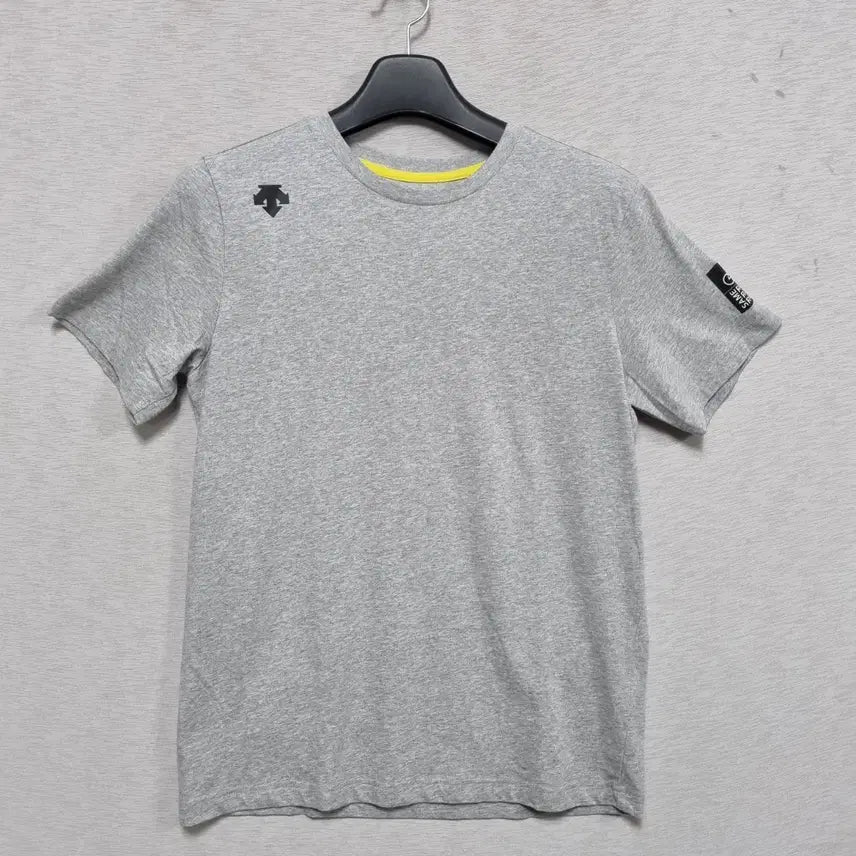 [BUNJANG] Descente Round Neck T-shirt (Men&