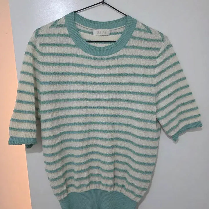 [BUNJANG] SJSJ Striped Short-Sleeved Knit Top / SJSJ 스트라이프 반팔 니트