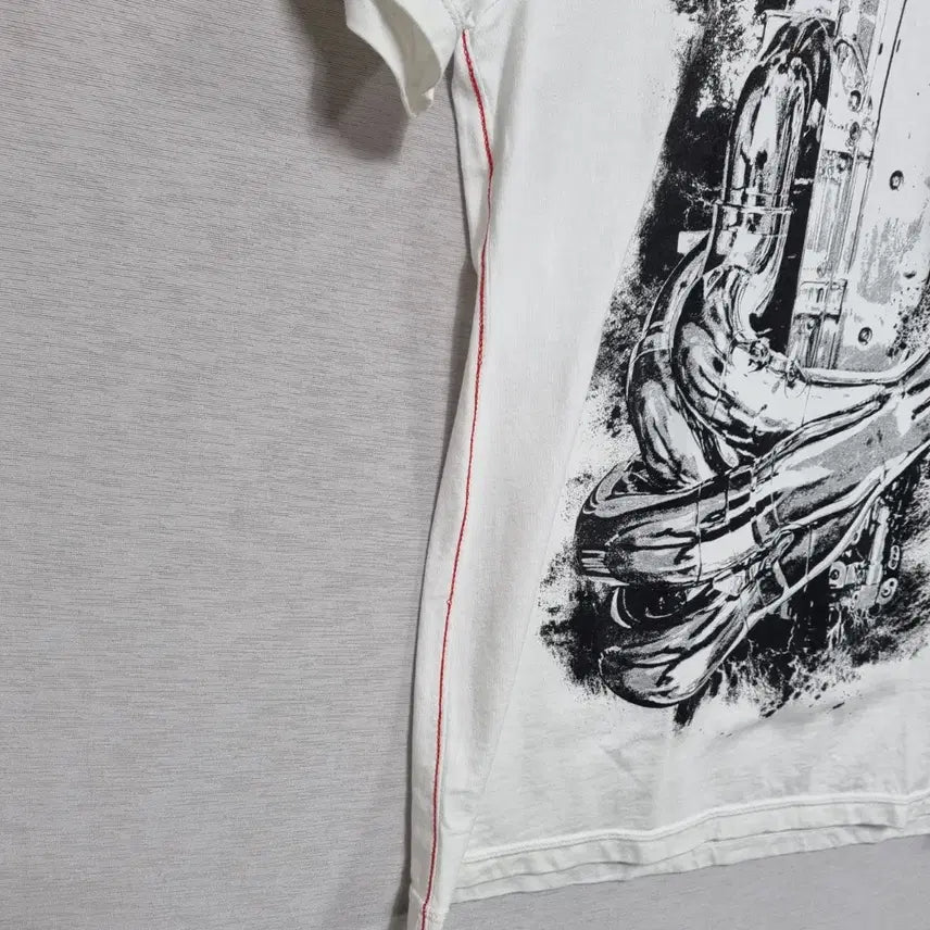 [BUNJANG] Puma x Ferrari V-Neck T-Shirt (White) - Men&