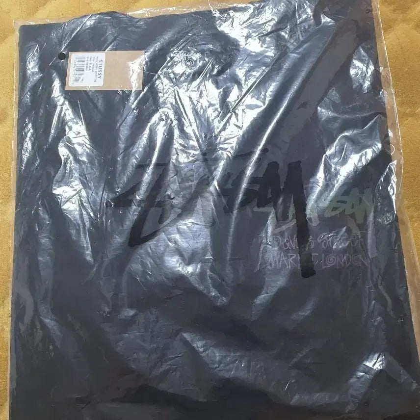 [SOLD OUT] 스투시 블랙 반팔 티셔츠 새상품m
