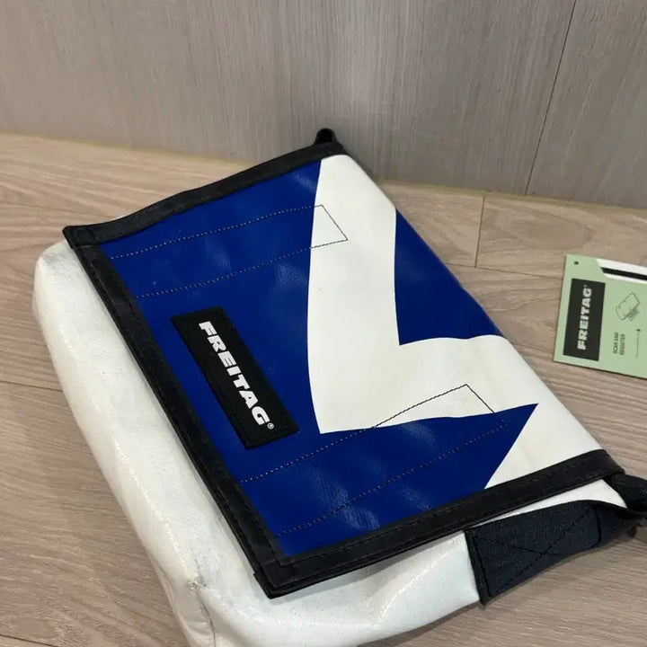 [SOLD OUT] 프라이탁 라씨