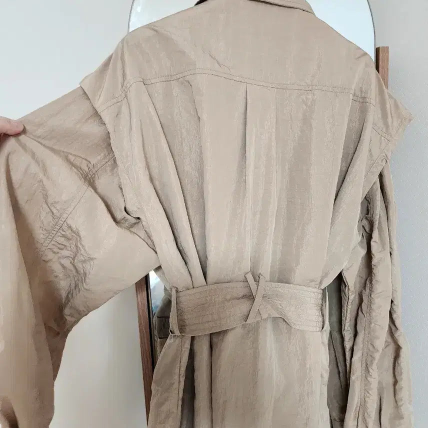 [BUNJANG] JULL-LOG Trench Safari Windbreaker Jacket (Beige) / [줄로그/FREE]트렌치형 사파리 바람막이 (여름 간절기용/베이지)