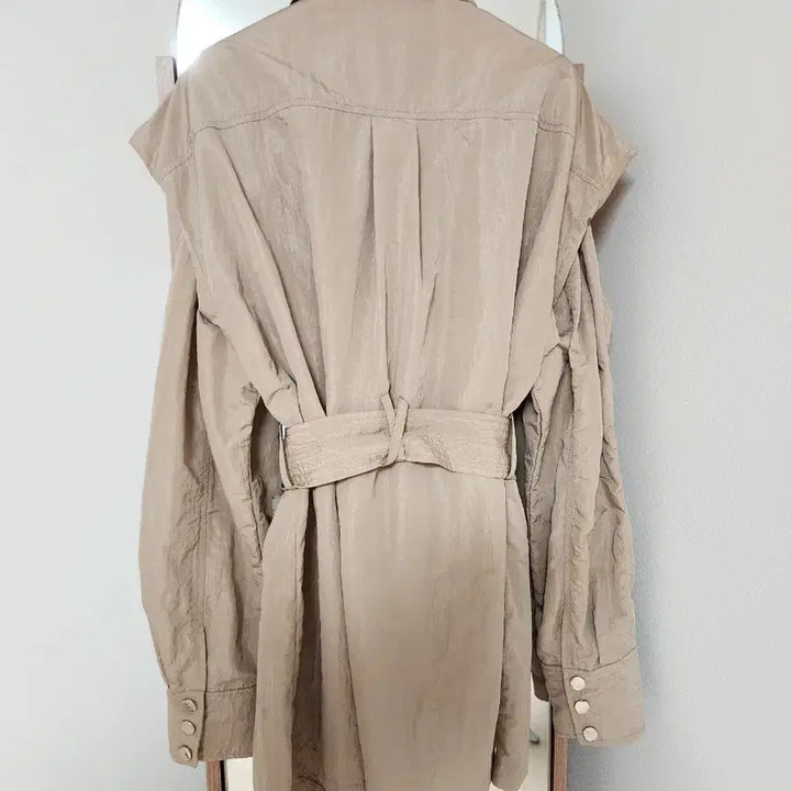 [BUNJANG] JULL-LOG Trench Safari Windbreaker Jacket (Beige) / [줄로그/FREE]트렌치형 사파리 바람막이 (여름 간절기용/베이지)