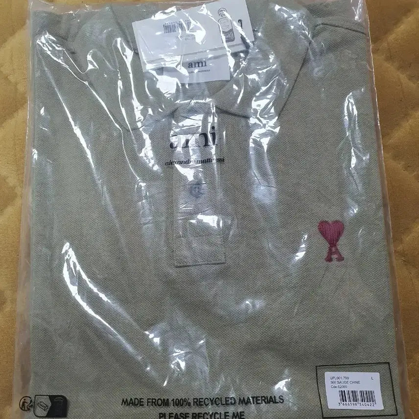 [BUNJANG] Ami Small Heart Embroidered Collar T-shirt L / 아미 스몰 하트 자수 카라 티셔츠 L
