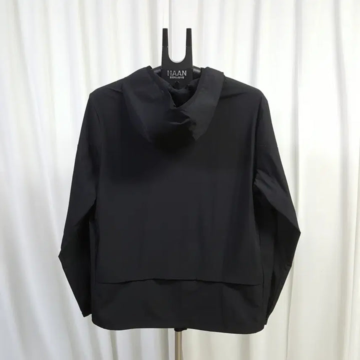[SOLD OUT] 23년 르꼬끄 남성 후드 바람막이 자켓 블랙 110 오일장