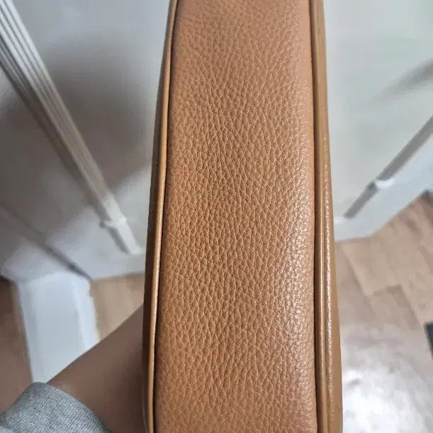 [BUNJANG] Coach Ellie Pouch Bag Brown Crossbody / 정가30만 코치 엘리 파우치백 브라운 크로스백