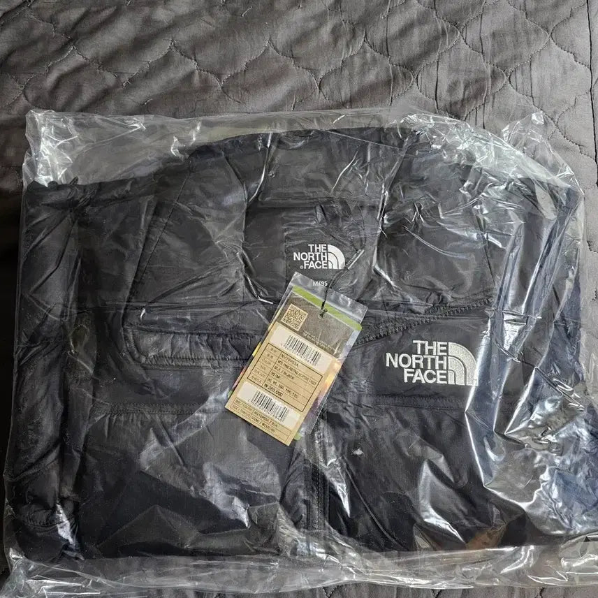 [BUNJANG] The North Face 1996 Nuptse Vest M Black / 노스페이스 1996 눕시 베스트 M 블랙 새상품