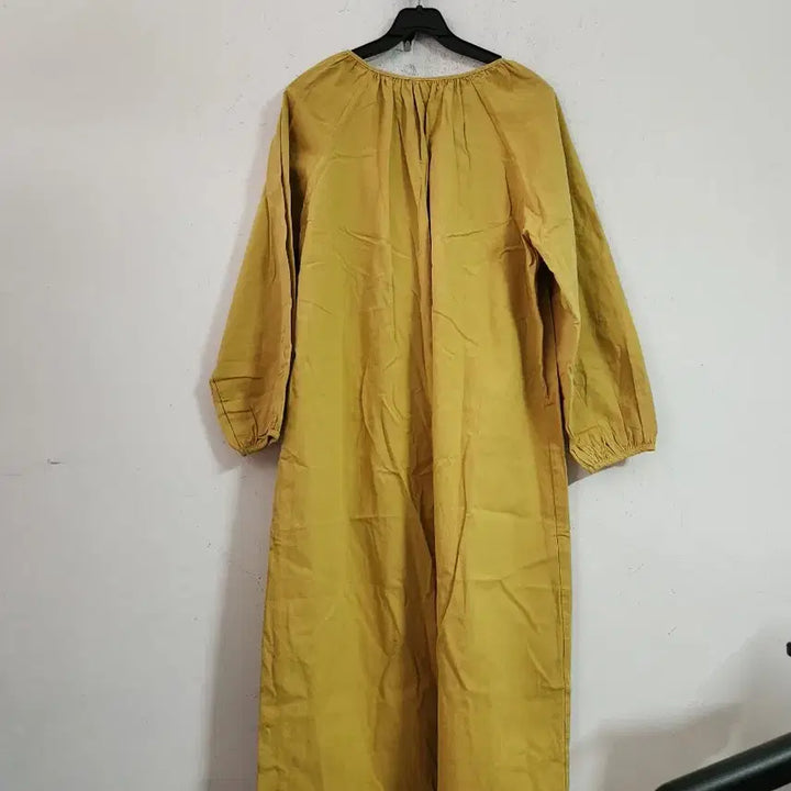 [SOLD OUT] 머스타드 롱 원피스 브이넥