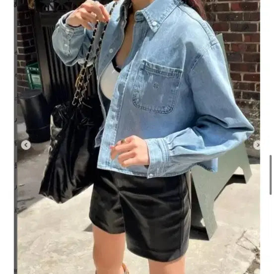 [BUNJANG] Asang Crop Denim Shirt / 아상 크롭 데님 청남방 셔츠