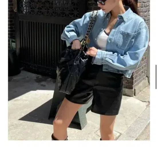 [BUNJANG] Asang Crop Denim Shirt / 아상 크롭 데님 청남방 셔츠