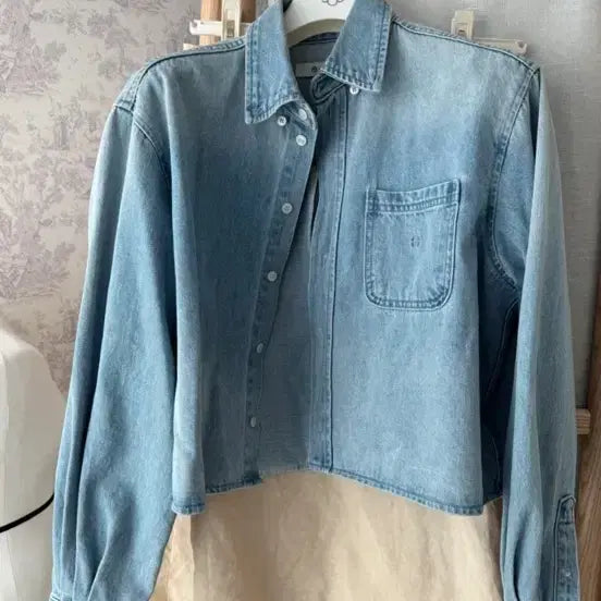 [BUNJANG] Asang Crop Denim Shirt / 아상 크롭 데님 청남방 셔츠