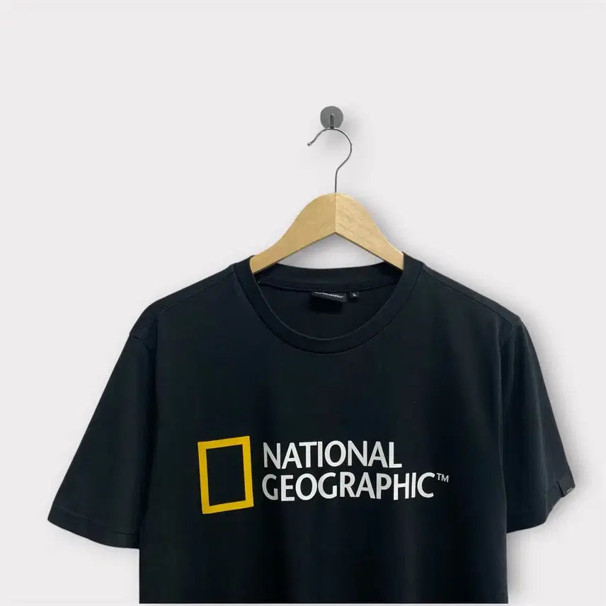 [BUNJANG] National Geographic Round Short Sleeve T-shirt Black XL / 내셔널지오그래픽 라운드 반팔티 블랙 XL
