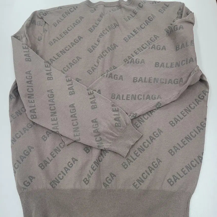 [BUNJANG] Balenciaga All Over Logo Cropped Cardigan L / 발렌시아가 올오버 로고 크롭 가디건 사이즈L 실착1회