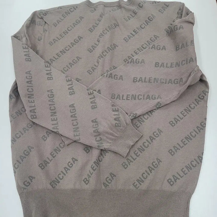 [BUNJANG] Balenciaga All Over Logo Cropped Cardigan L / 발렌시아가 올오버 로고 크롭 가디건 사이즈L 실착1회