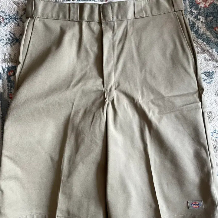 [BUNJANG] Dickies 42283 Loose Fit Work Shorts / 디키즈  42283 루즈핏 워크쇼츠(새제품. 36)