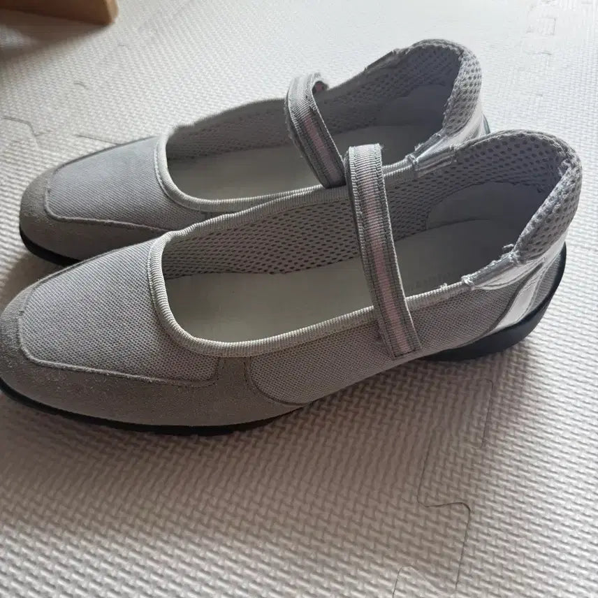 [BUNJANG] Rockfish Mary Jane Flats / 락피쉬 메리제인 230
