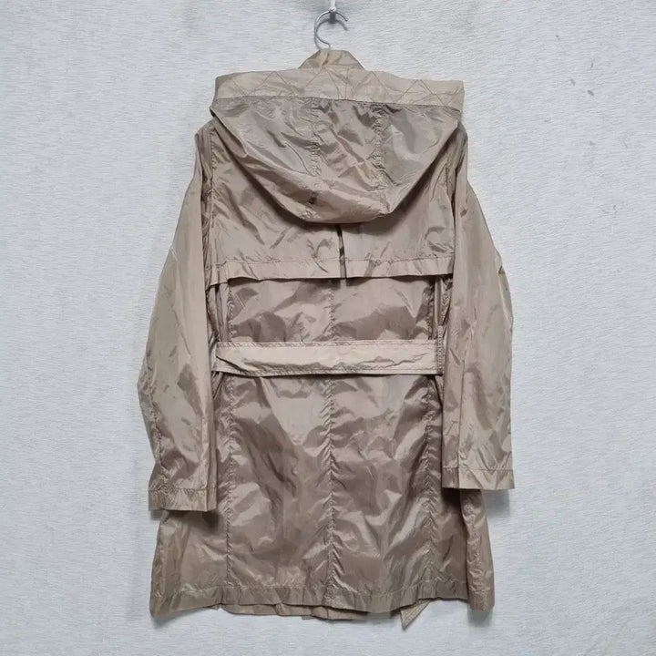 [BUNJANG] Identity Lightweight Windbreaker Jacket (Women&