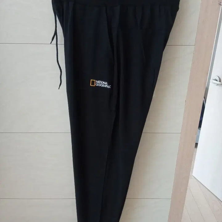 [BUNJANG] National Geographic Jogger Pants Black / 내셔널지오그래픽 춘추용 조거 면바지 XXL 새상품 블랙