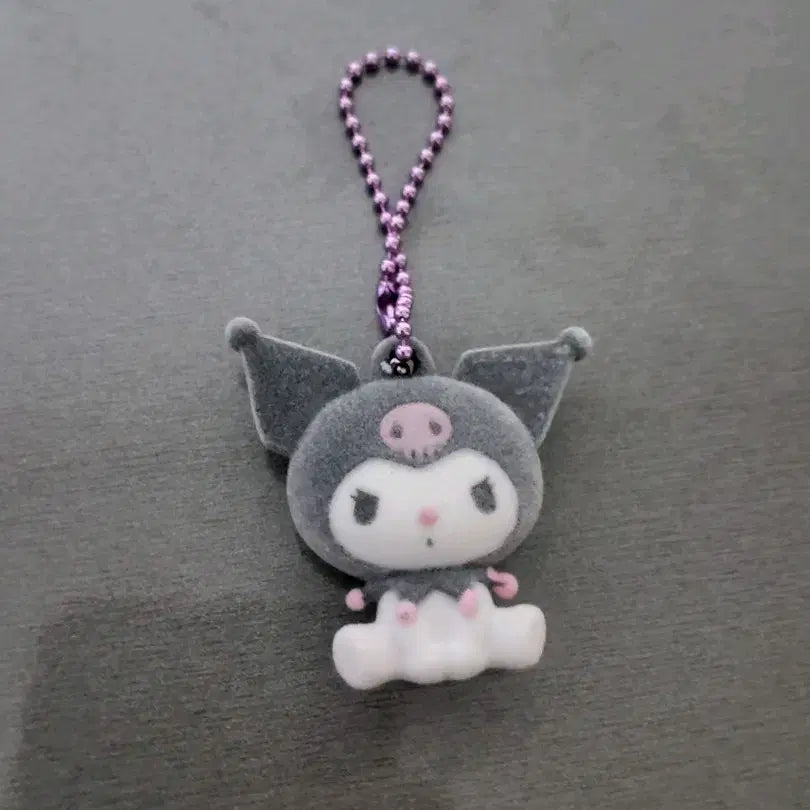 [BUNJANG] Kuromi Flocked Figure Keyring / (5월까지 할인)쿠로미 플로키 피규어 키링