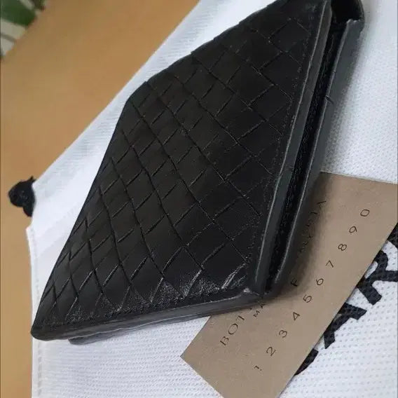 [BUNJANG] Bottega Veneta Black Leather Wallet / 보테가베네타 반지갑/지갑 블랙 정품A급(감정O)