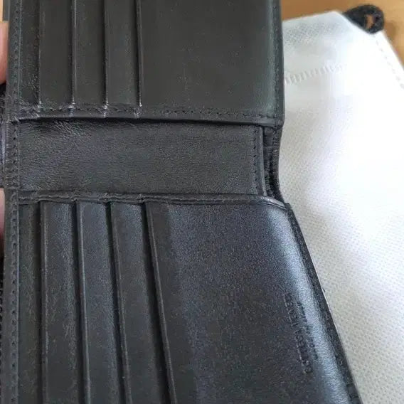[BUNJANG] Bottega Veneta Black Leather Wallet / 보테가베네타 반지갑/지갑 블랙 정품A급(감정O)