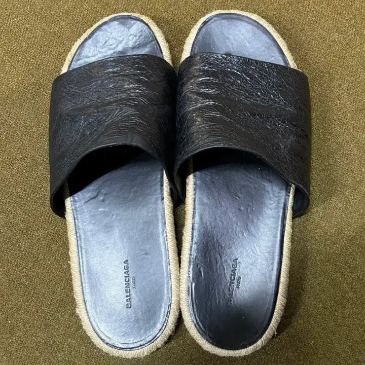 [SOLD OUT] 발렌시아가Balenciaga 레더 슬리퍼 신발