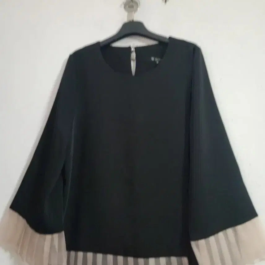 [BUNJANG] Pleats Navy Short Sleeve Long Dress / 플리츠 네이비 반팔 롱 원피스