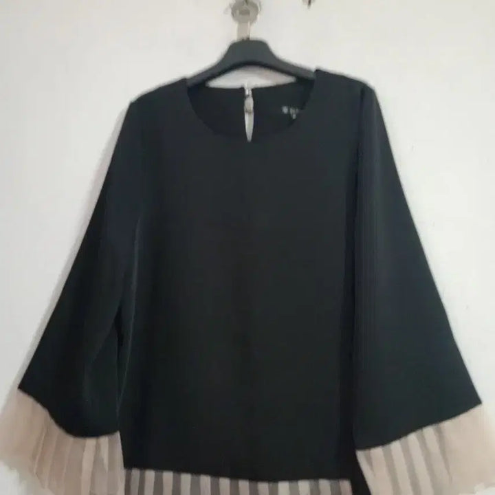 [BUNJANG] Pleats Navy Short Sleeve Long Dress / 플리츠 네이비 반팔 롱 원피스