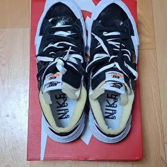 [BUNJANG] Nike Sacai Blazer Low Sneakers / 나이키 사카이 블레이저 로우 275mm