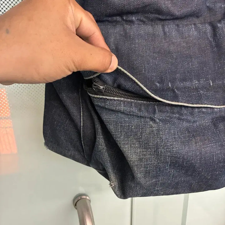 [BUNJANG] 꼼데가르송 옴므 플러스 칸예 백팩 리지드 데님 / 꼼데가르송 옴므 플러스 칸예 백팩 리지드 데님