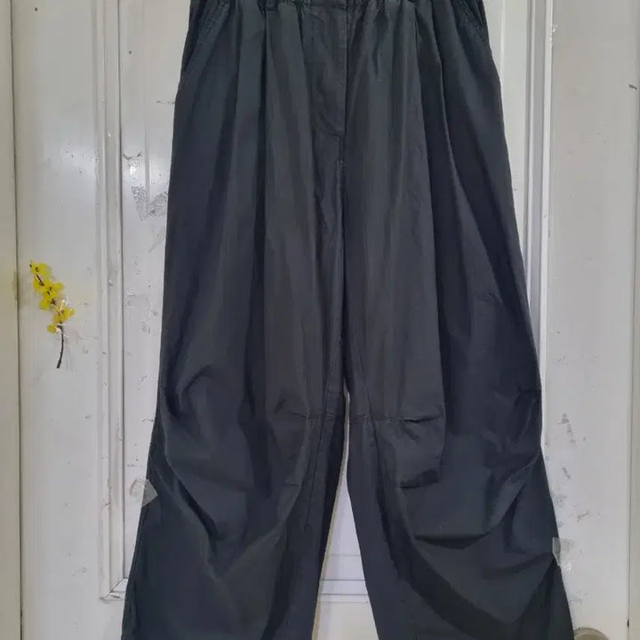 [BUNJANG] Woven Wide-Leg Pants - Size 77 / 봄 여름  요즘유행하는  바스락 면  밴딩  와이드 통바지   77사이즈