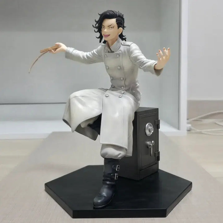 [BUNJANG] Prisma Wing Tokyo Revengers Kokonoi Hajime Figure (Damaged) / 급처 5월까지 판매 프리즈마윙 도리벤 코코노이 피규어 파손/얼룩