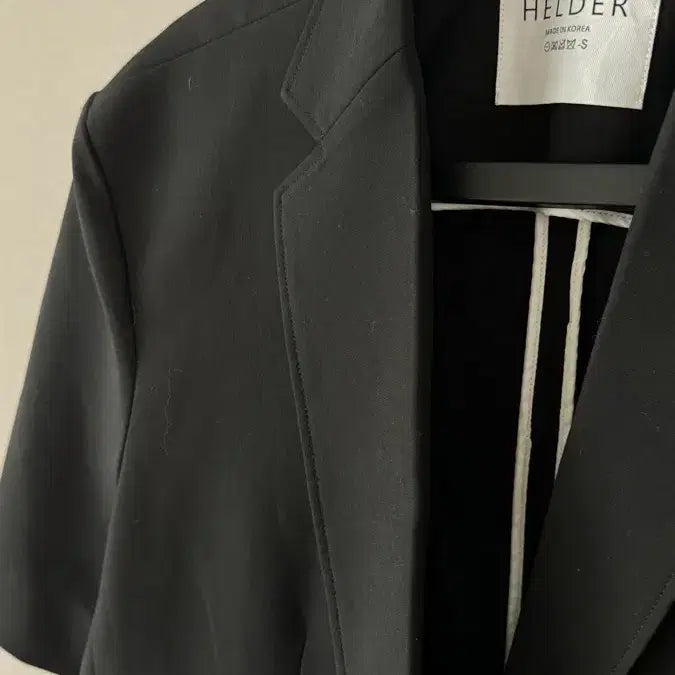 [BUNJANG] Helder Blazer Jacket / 헬더 반팔 블레이저 자켓