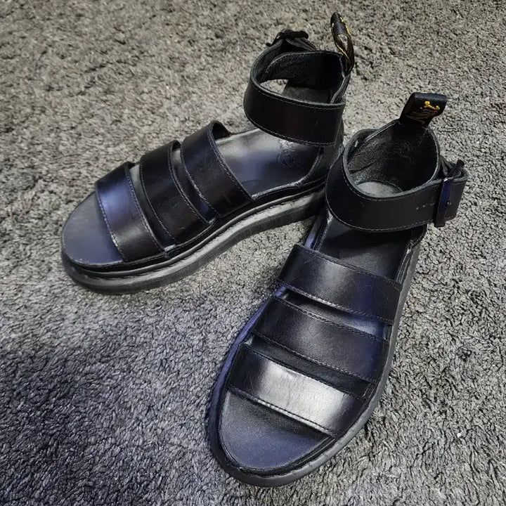 [BUNJANG] Dr. Martens Clarissa Women&