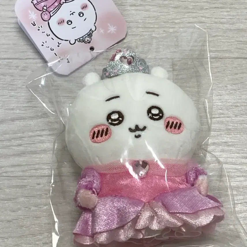 [BUNJANG] Chiikawa Birthday Puwawa Princess Mascot (Chii-Princess) / [미개봉] 먼작귀 치이카와 생일 푸와파 프린세스 마스코트 치이공주