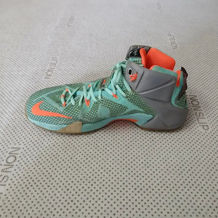 [BUNJANG] Nike LeBron 12 Basketball Shoes Mint/Orange / 나이키 르브론 12 농구화 민트/오렌지