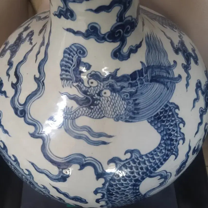 [BUNJANG] Ming Dynasty Yongle Period Cloud and Dragon Pattern Celestial Globe Vase / 명나라.영락제기물/운룡문.천구병.