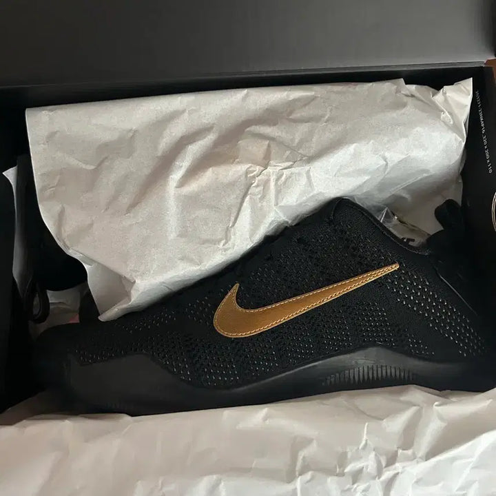 [BUNJANG] Nike Kobe 11 Protro Fade to Black US 9.5 / 코비 11 프로트로 페이드 투 블랙 275