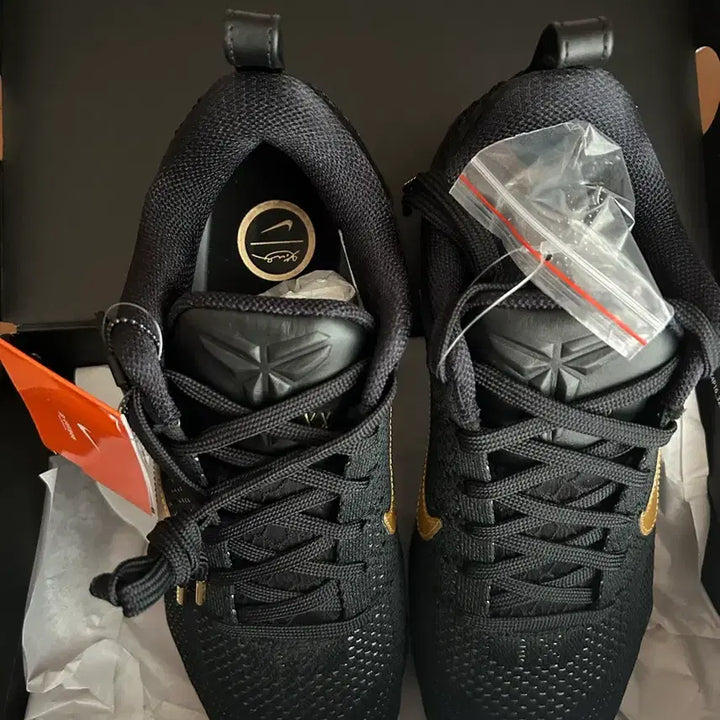 [BUNJANG] Nike Kobe 11 Protro Fade to Black US 9.5 / 코비 11 프로트로 페이드 투 블랙 275