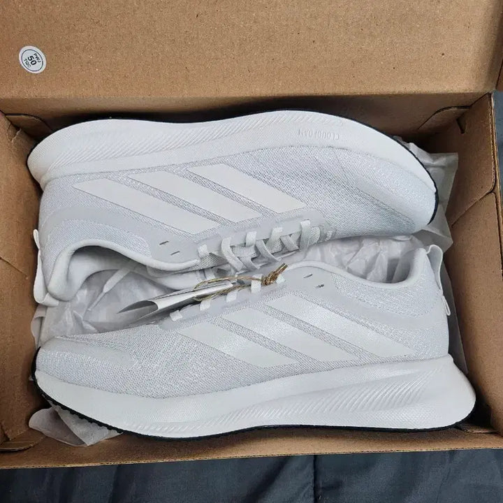 [BUNJANG] Adidas Runblaze Running Shoes Size 270 / 아디다스 런블레이즈 270사이즈 런닝화 새제품(택포)