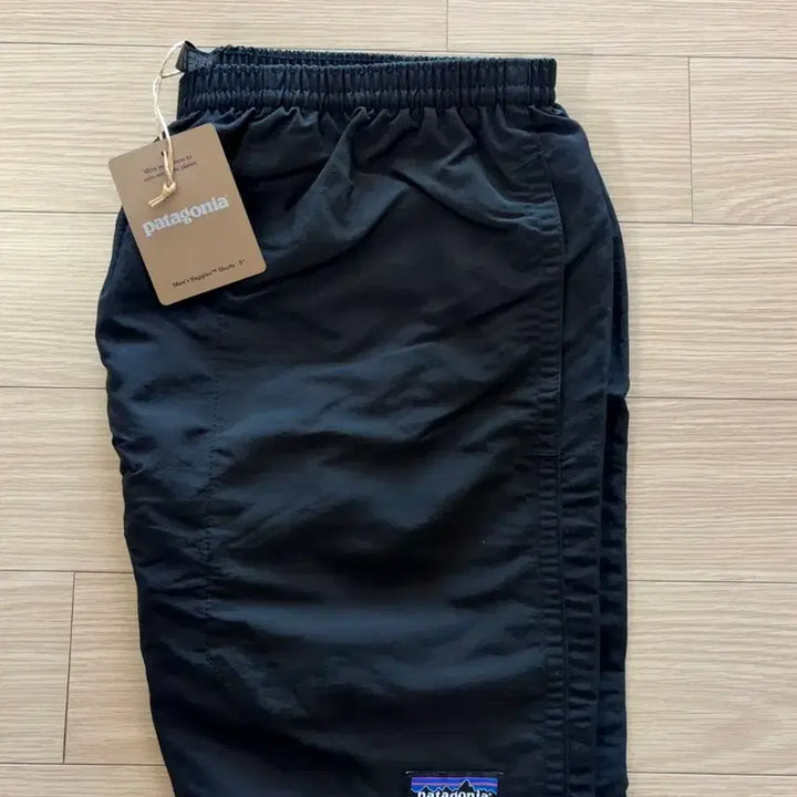 [SOLD OUT] (M)파타고니아 배기스 5인치 블랙(미사용 세제품)