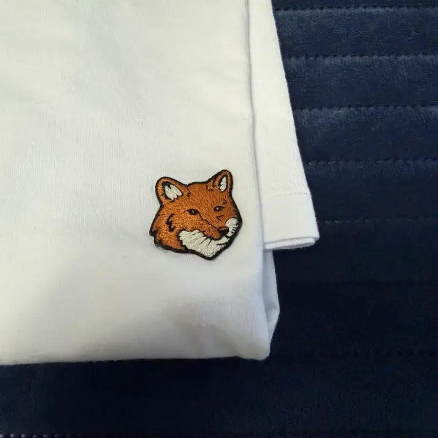 [BUNJANG] Maison Kitsuné Fox Embroidery Short Sleeve T-Shirt White XL / 메종키츠네 폭스 자수 반팔 티셔츠 화이트