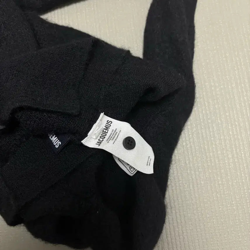 [BUNJANG] Jacquemus Le Cardigan Alzou Black Cardigan Size 38 / 자크뮈스 알주 블랙 가디건 38