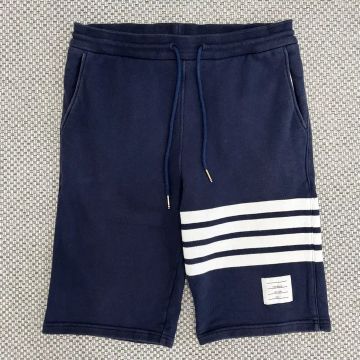 [BUNJANG] Thom Browne Navy Striped Armband Shorts Size 2 / [2]톱브라운 사선완장 반바지