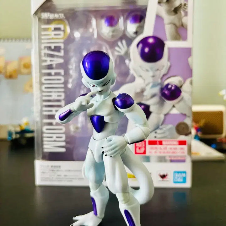 [BUNJANG] SHF Frieza 4th Form Figure with Stand / 판매) shf 프리저 4형태 판매, 스탠드 서비스