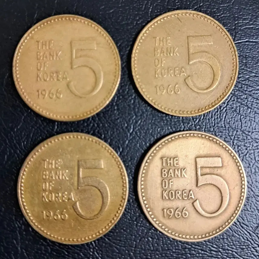 [BUNJANG] 1966 5 Won Coins Set / 1966년5원 2개 사용제 A급